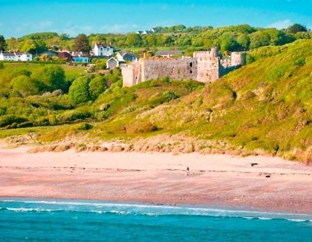 Manorbier Castle Inn Sunset Room Buitenkant foto