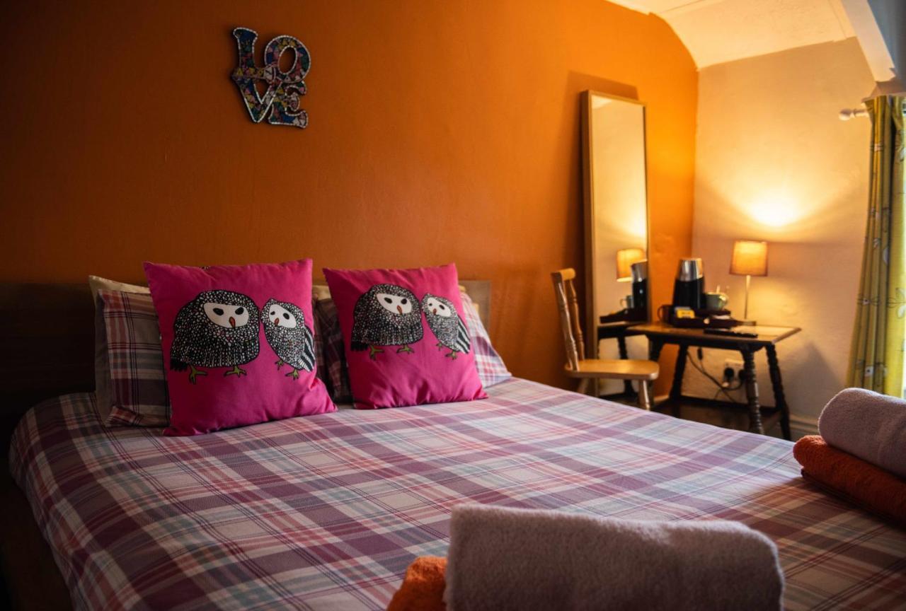 Manorbier Castle Inn Sunset Room Buitenkant foto